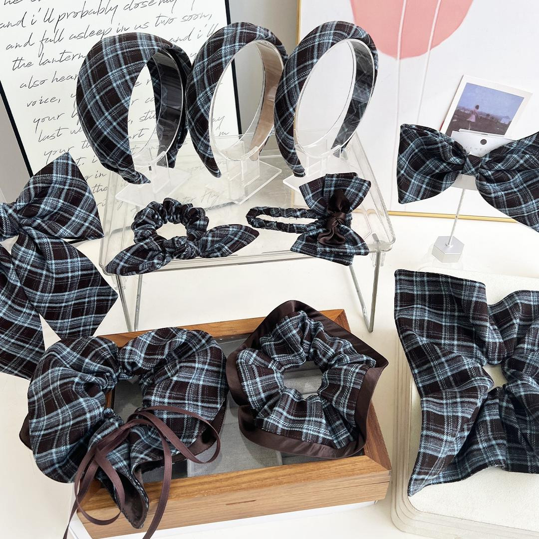 طوق قطعه 1 شعر نسائي بتصميم فرنسي كلاسيكي بنقشة مربعات باللونين الأزرق