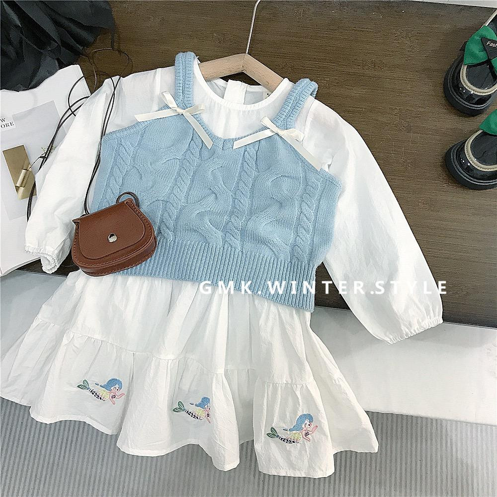 فستان بناتي كوري مع فيست تريكو شكل فراشة