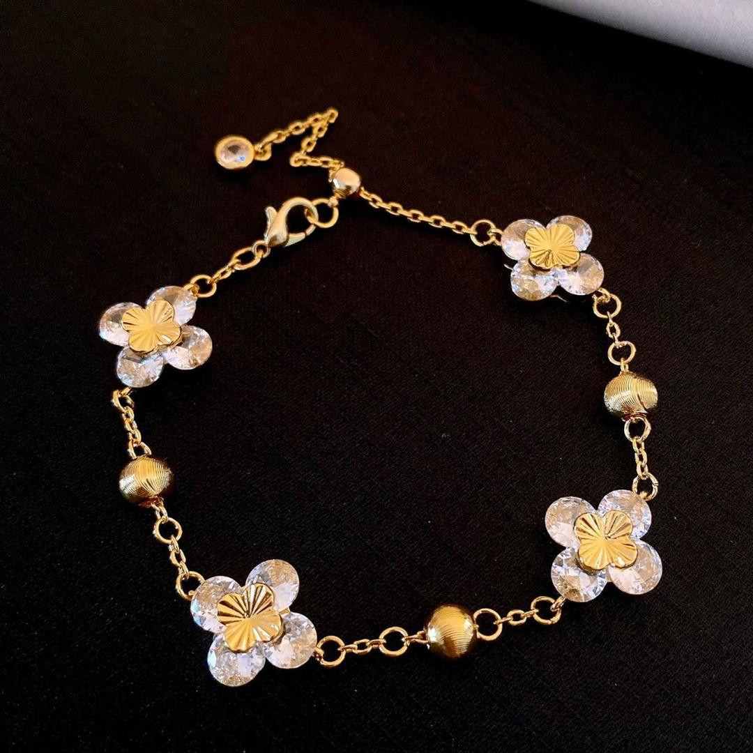 إسوارة زركون أنيقة وفاخرة