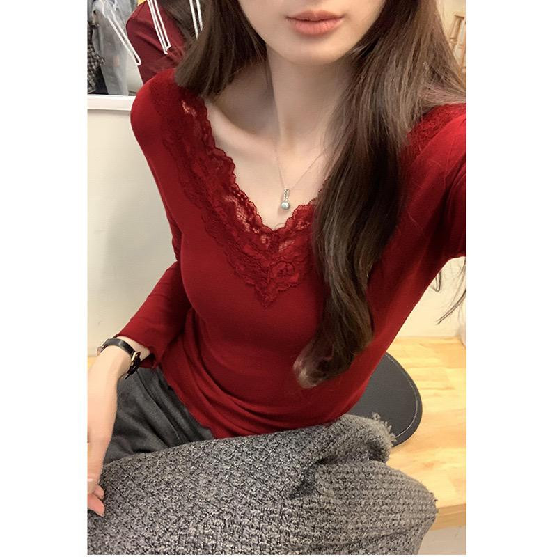 بلوزة بنات راقية بقَصّة دانتيل ناعمة