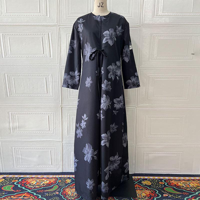 معطف نسائي خفيف بتصميم أنيق