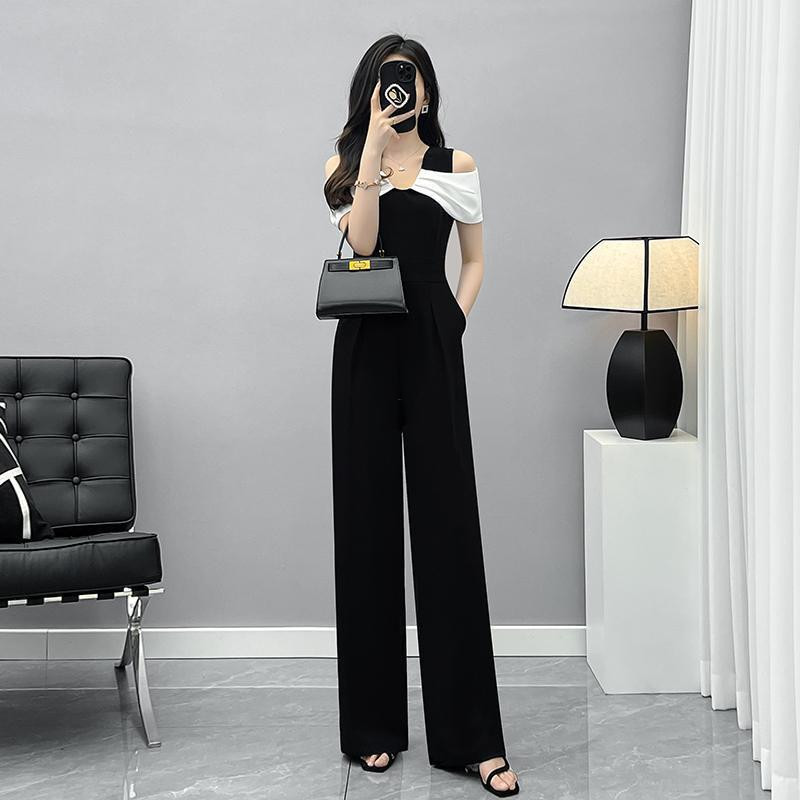 جمبسوت نسائي كتف مكشوف (أسود/أبيض)