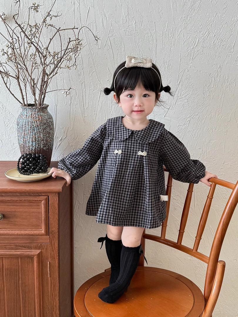 فستان بناتي أسود كاروهات نسخة مطورة ترتر ولمعة