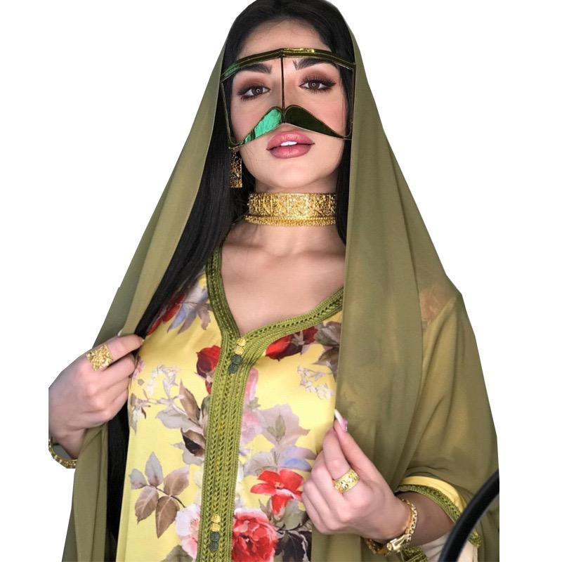 شيلة نسائية خليجية حرير/شيفون