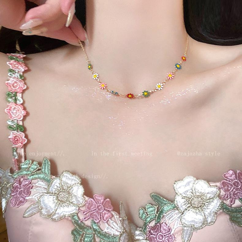 عقد و اسوره يد صيفي ملون بتصميم زهور الأقحوان (ديزي)، موضة،