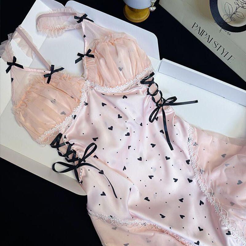 قميص نوم نسائي بتصميم فرنسي ناعم