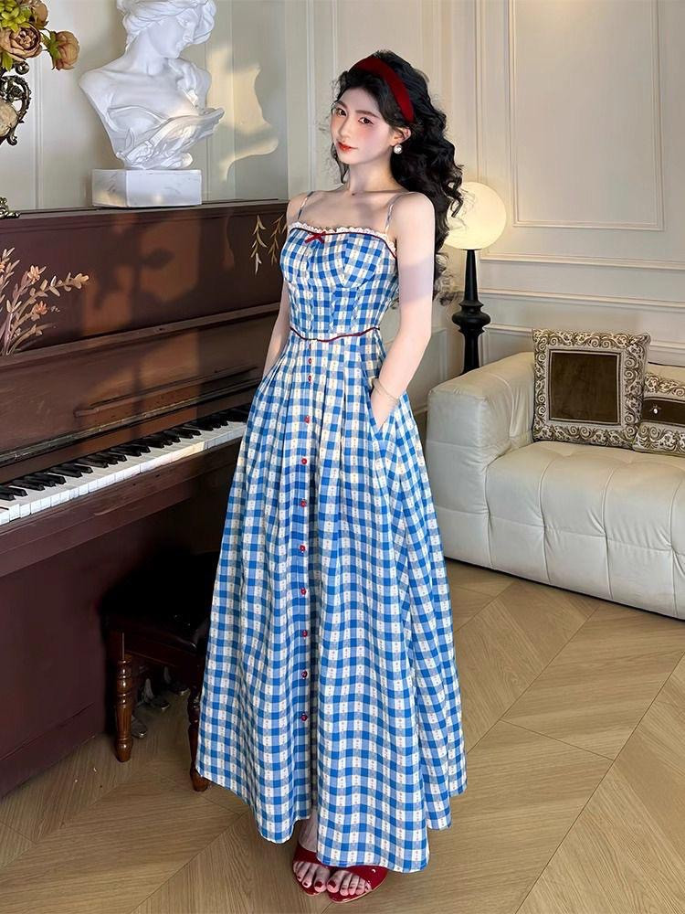 فستان نسائي أزرق مربعات