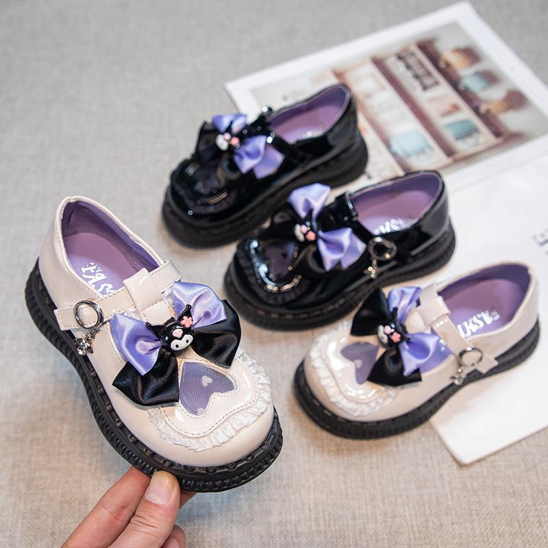 حذاء بناتي ناعم بربطة كرومي