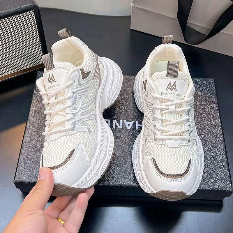 حذاء  2025 – إصدار جديد – مع كعب سميك لزيادة الطول – شبك للتنفس