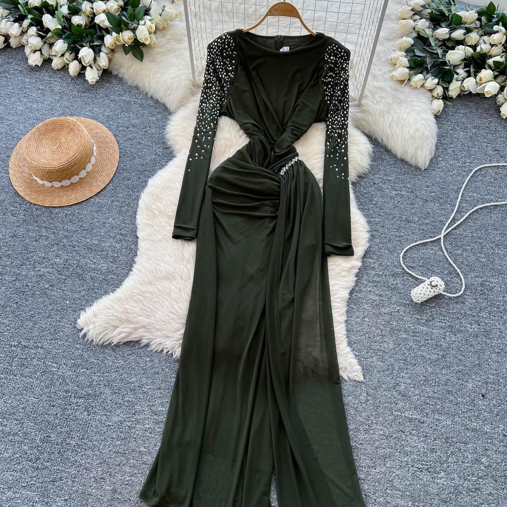 فستان نسائي أنيق بتصميم فرنسي راقي