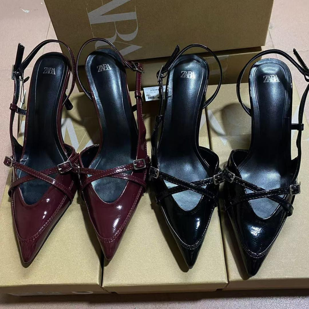 كعب نسائي أنيق من تصاميم ZARA