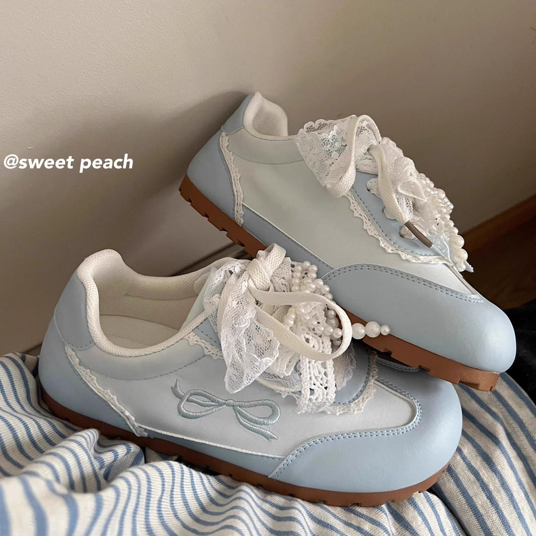 حذاء نسائي بتصميم كروي مستوحى من أسلوب الباليه "كوكب الخوخ الحلو" أنيق وخفيف بلمسة أنثوية وتصميم منفوش مريح وقابل للتنفس