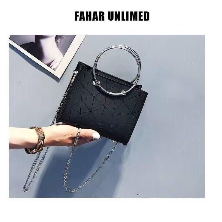 حقيبة يد نسائية أنيقة