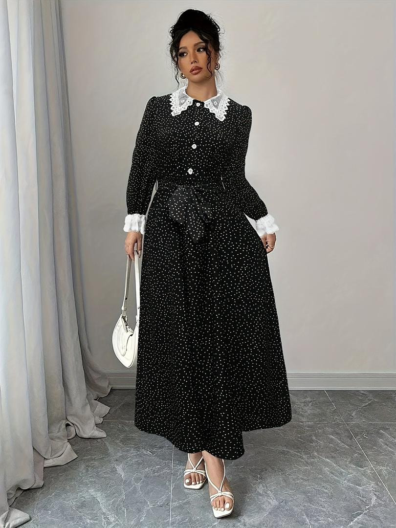 فستان بنقشة بولكا دوت مع ياقة دانتيل