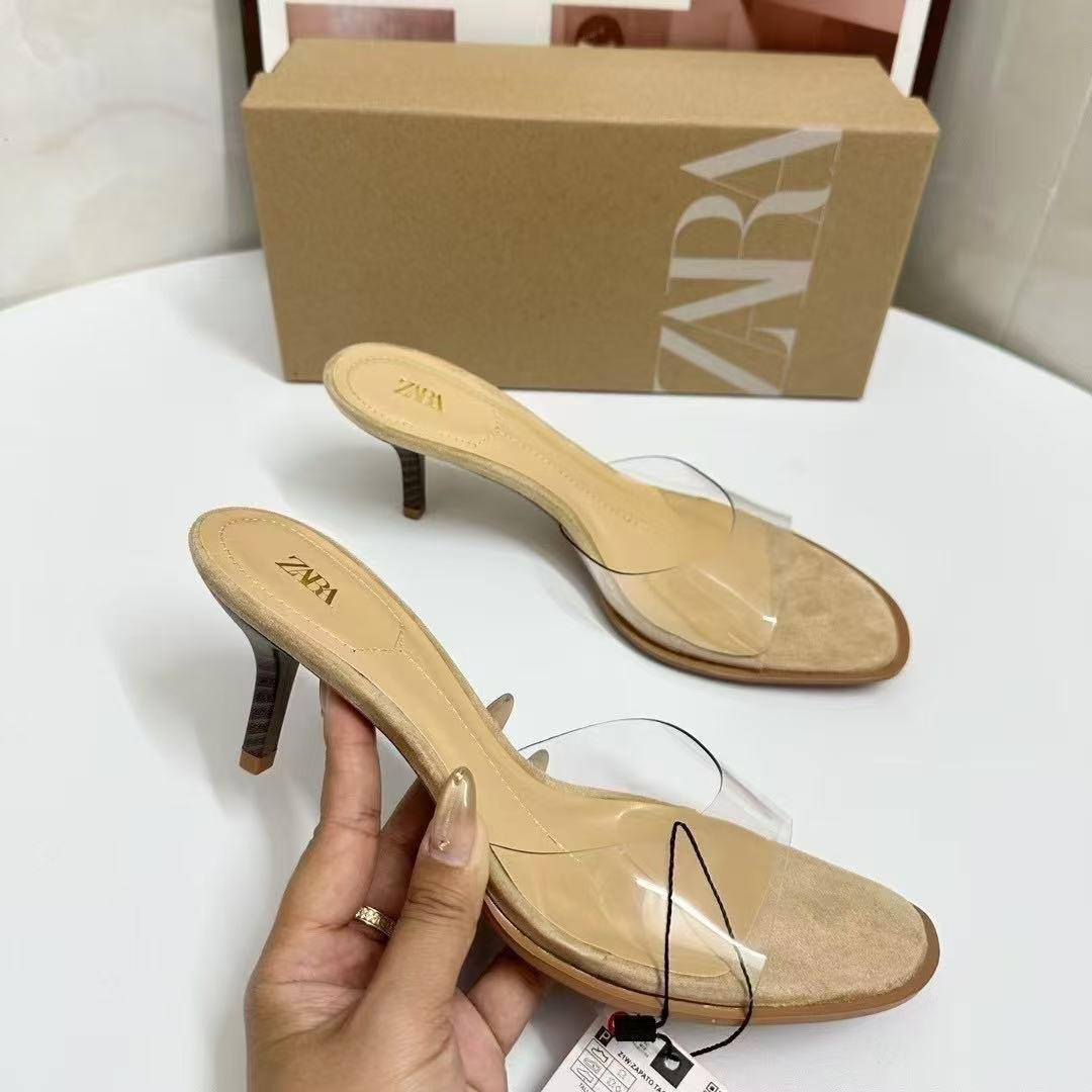 كعب ????  شفاف بكعب كريستال