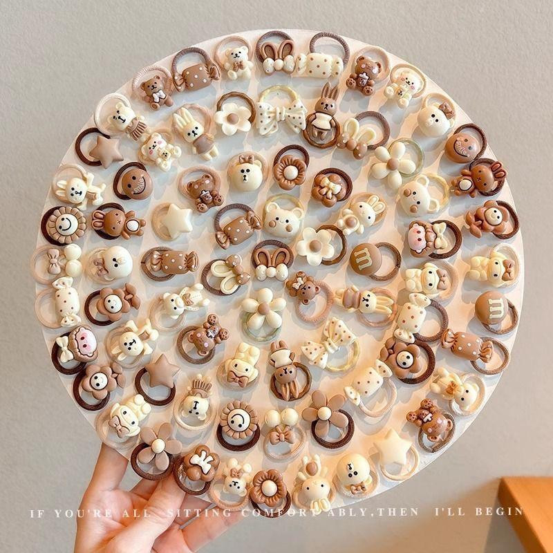 طقم ربطات شعر (٣٠ قطعة ) للبنات من عمر 0 – 6 سنوات، مصنوعة من مطاط ناعم لا يجرح الشعر ولا يترك علامات،